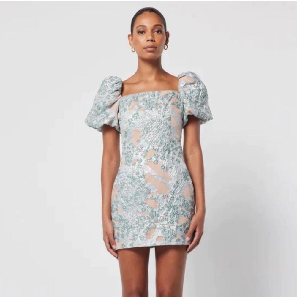 ELLIATT Floral Jacquard PUFF sleeve mini dress